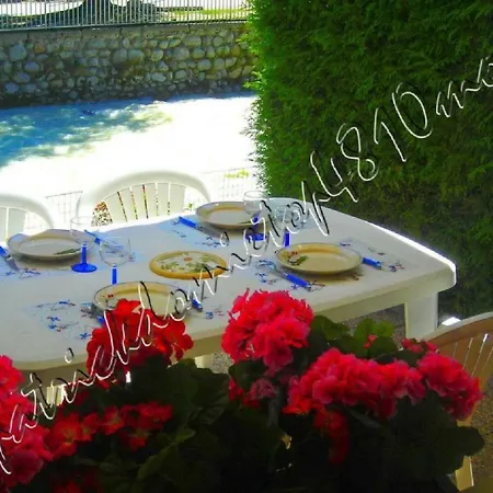 4810 Mont-blanc Apartamento